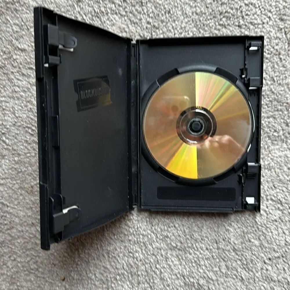 “2 Fast 2 Furious” DVD! - Picture 4 of 5